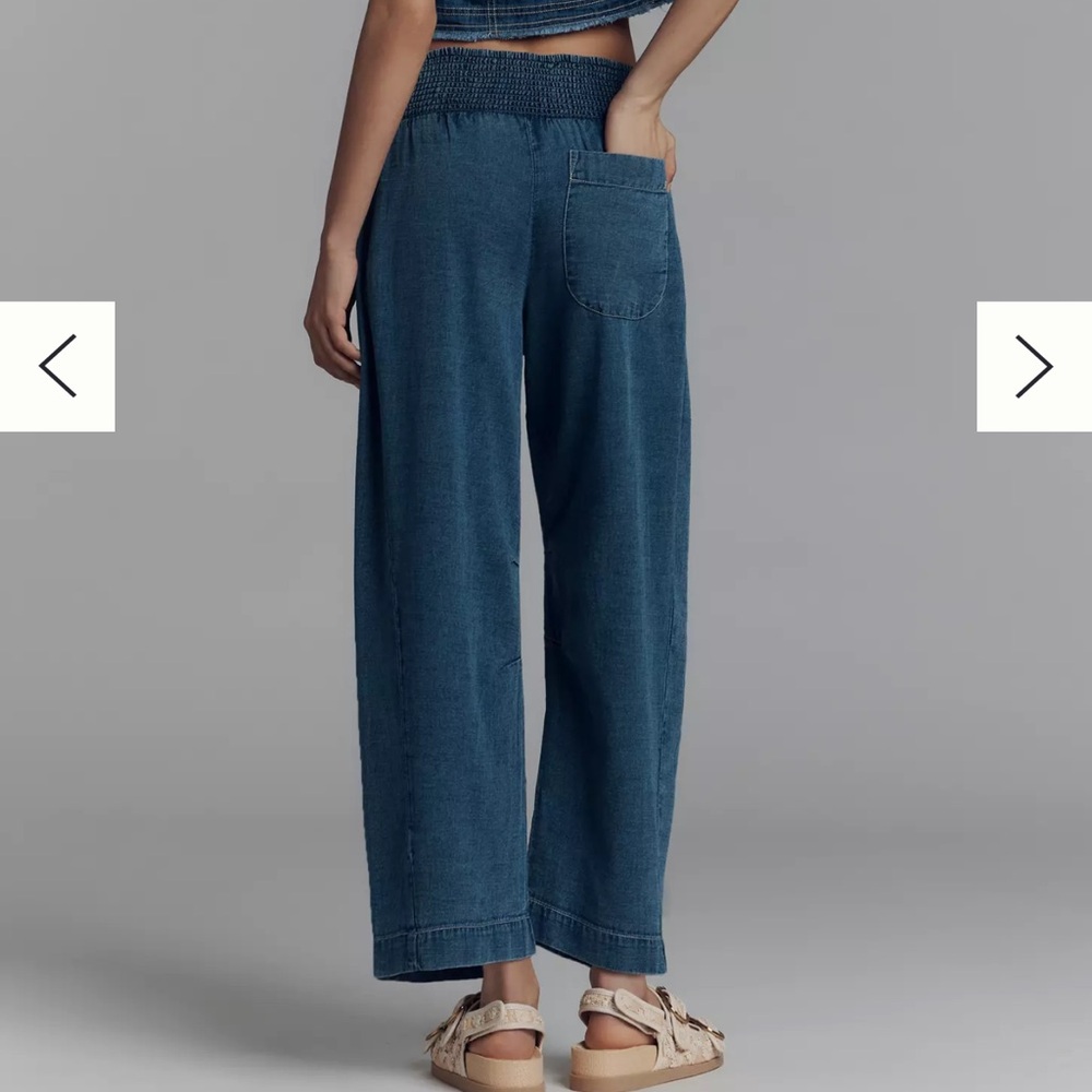 PILCRO Reese smocked denim pull-on barrel pants - Picture 2 of 6
